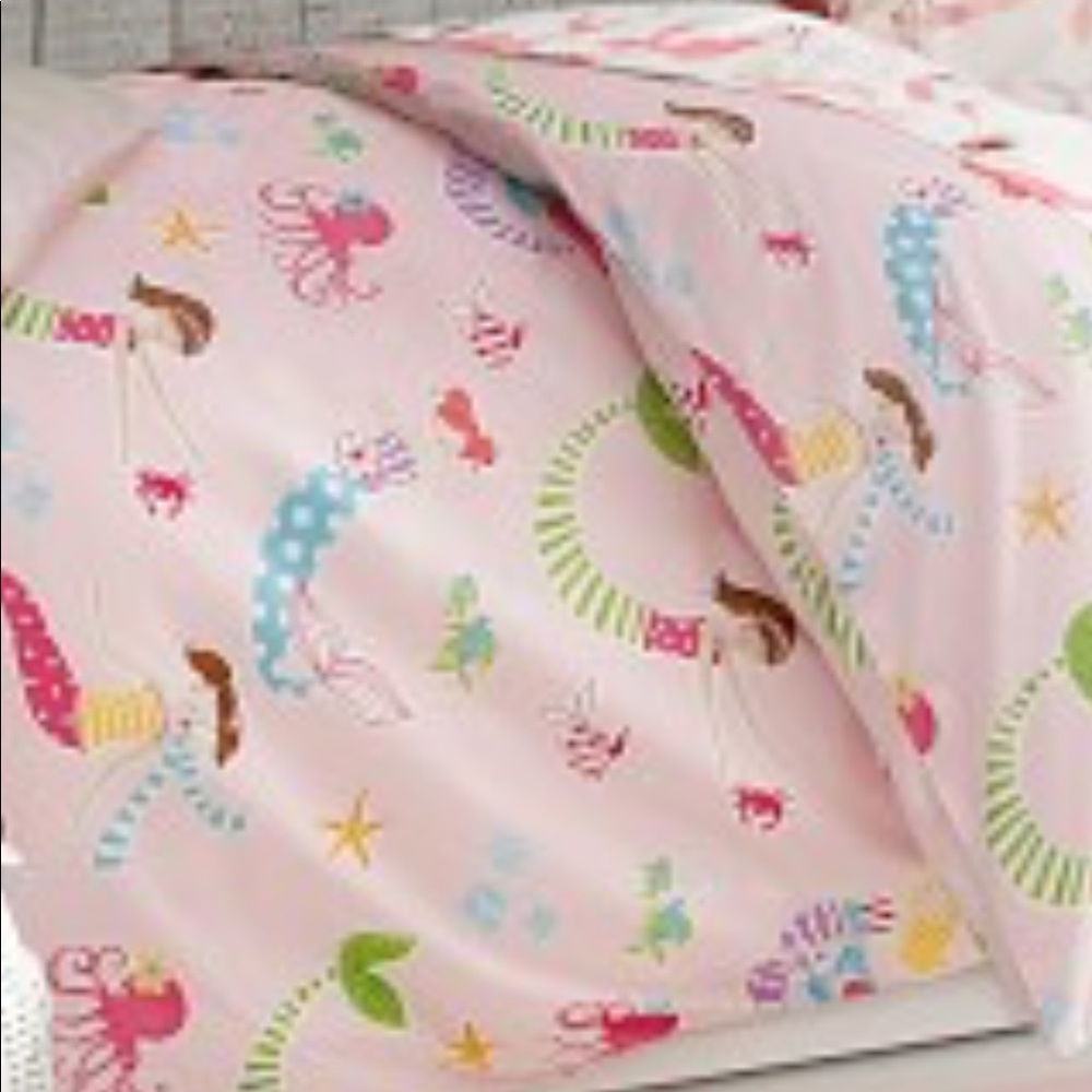Pottery barn twin mermaid duvet